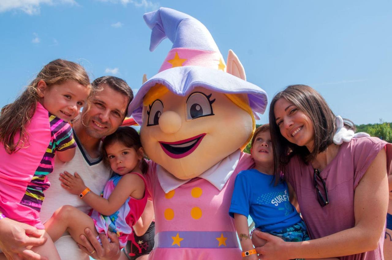 Camping Bungalow Vacances - Riviera Vacances 4*