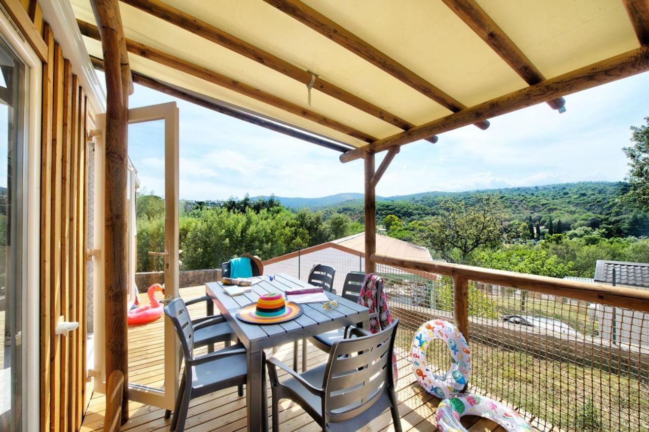 Bungalow Vacances - Riviera Vacances Camping